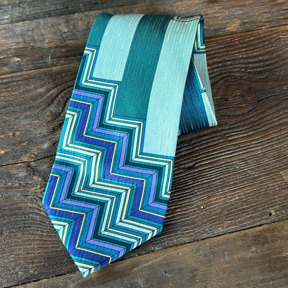 Enrico Capucci art deco wide‎ silk tie EUC